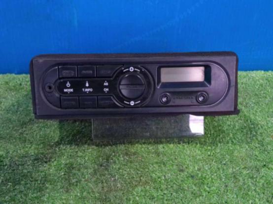 ラジオ　日産UD　コンドル　QDG-PW39L　[P31354]