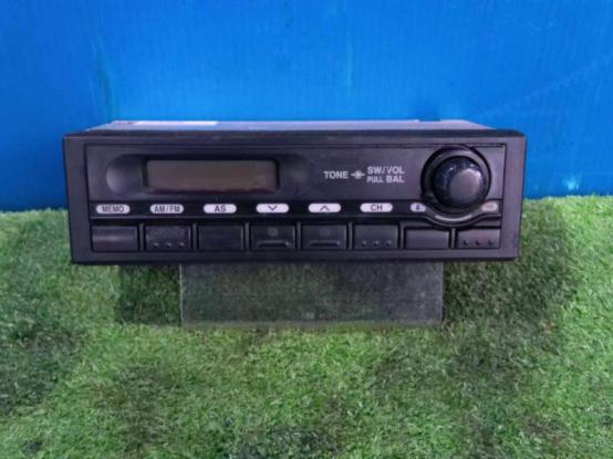 ラジオ　いすゞ　エルフ　PA-NPR81N　[P31366]