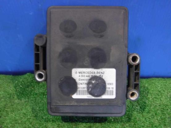 ハイトコントロールユニット　三菱ふそう　スーパーグレート　2PG-FY74HY　[P31412]