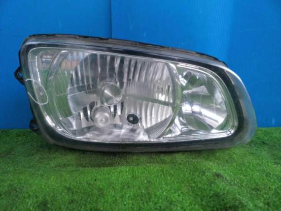 ヘッドライト（右）　日野　プロフィア　QKG-FW1EXBG　[P31452]
