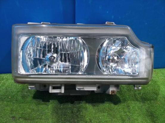 ヘッドライト（右）　日産UD　ビッグサム　KL-CD53XRH　[P32153]