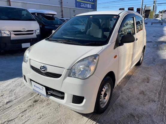 MIRAVAN DAIHATU 