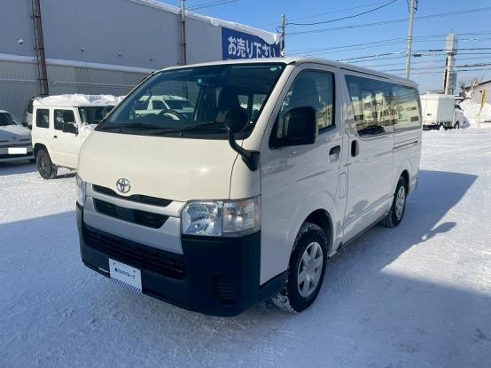 HIACEVAN&nbsp;TOYOTA&nbsp;
