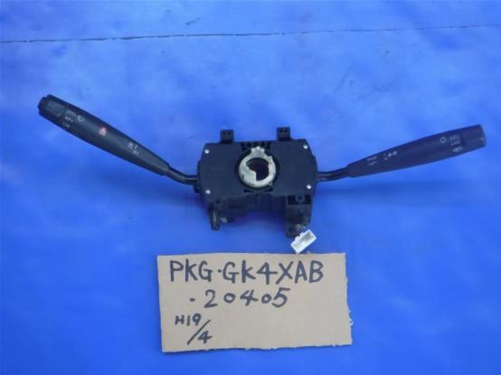 コンビスイッチ（ライト・ワイパー）　日産UD　クオン　PKG-GK4XAB　[P17740]