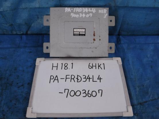エアサスコントロールユニット　いすゞ　フォワード　PA-FRD34L4　[P18849]