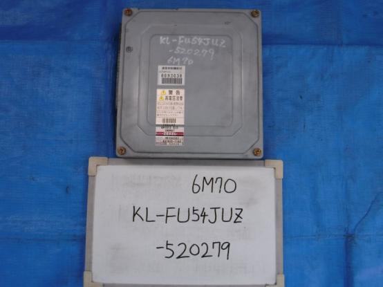ECU　エンジンコンピューター　三菱ふそう　スーパーグレート　KL-FU54JUZ　[P22620]