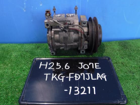 エアコンコンプレッサー　日野　レンジャー　TKG-FD7JLAG　[P24484]