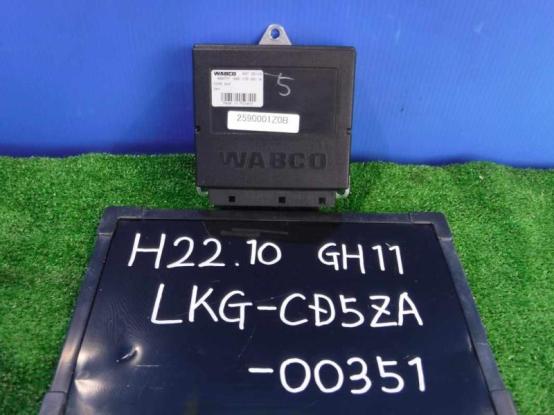 エアサスコントロールユニット　日産UD　クオン　LKG-CD5ZA　[P27881]