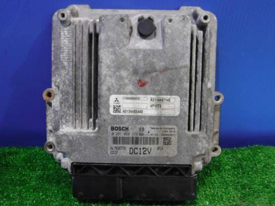ECU　エンジンコンピューター　三菱ふそう　キャンター　SKG-FBA20　[P28104]