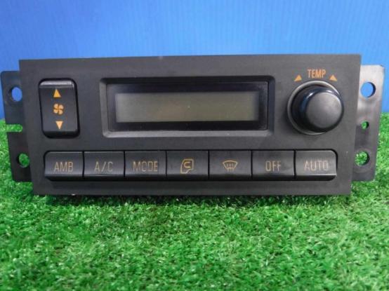 エアコンパネル　いすゞ　ギガ　PDG-CYJ77W8　[P29895]