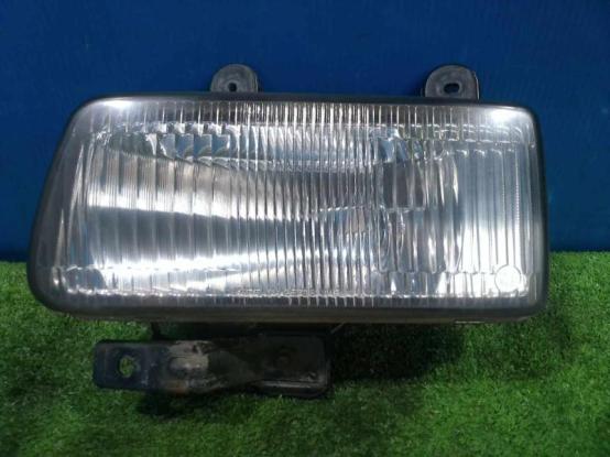 フォグランプ（左）　日産UD　ビッグサム　KL-CD48YNH　[P31400]