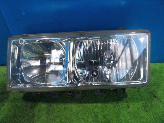 ヘッドライト（左）　三菱ふそう　ファイター　KK-FK71HK　[P31601]