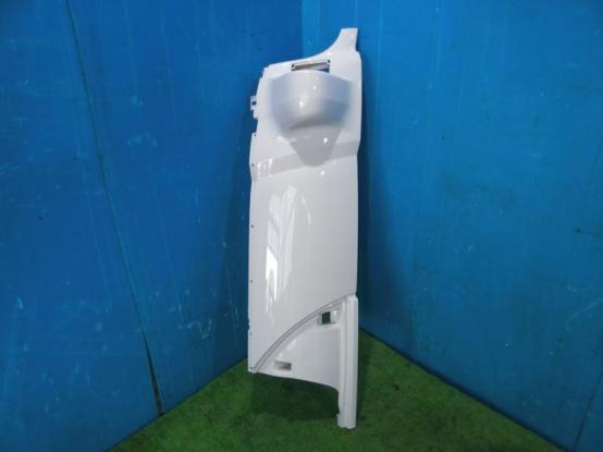 コーナーパネル（左）　日野　プロフィア　QPG-FW1E　[P32222]