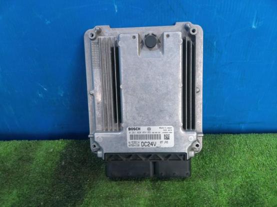 ECU　エンジンコンピューター　三菱ふそう　スーパーグレート　BDG-FP54JDR　[P32303]