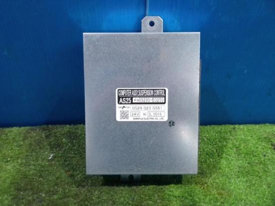 エアサスコントロールユニット　日野　プロフィア　QPG-SH1EGDG　[P32526]