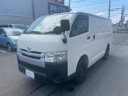 中古車 トヨタ　ハイエースバン　４ＷＤ　中温冷凍バン　－７℃