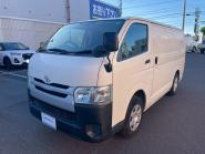 中古車 トヨタ　ハイエースバン　４ＷＤ　低温冷凍車