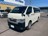 中古車 商用車・バン　ハイエースバン　４ＷＤ　ＤＸ　６人　５ドア